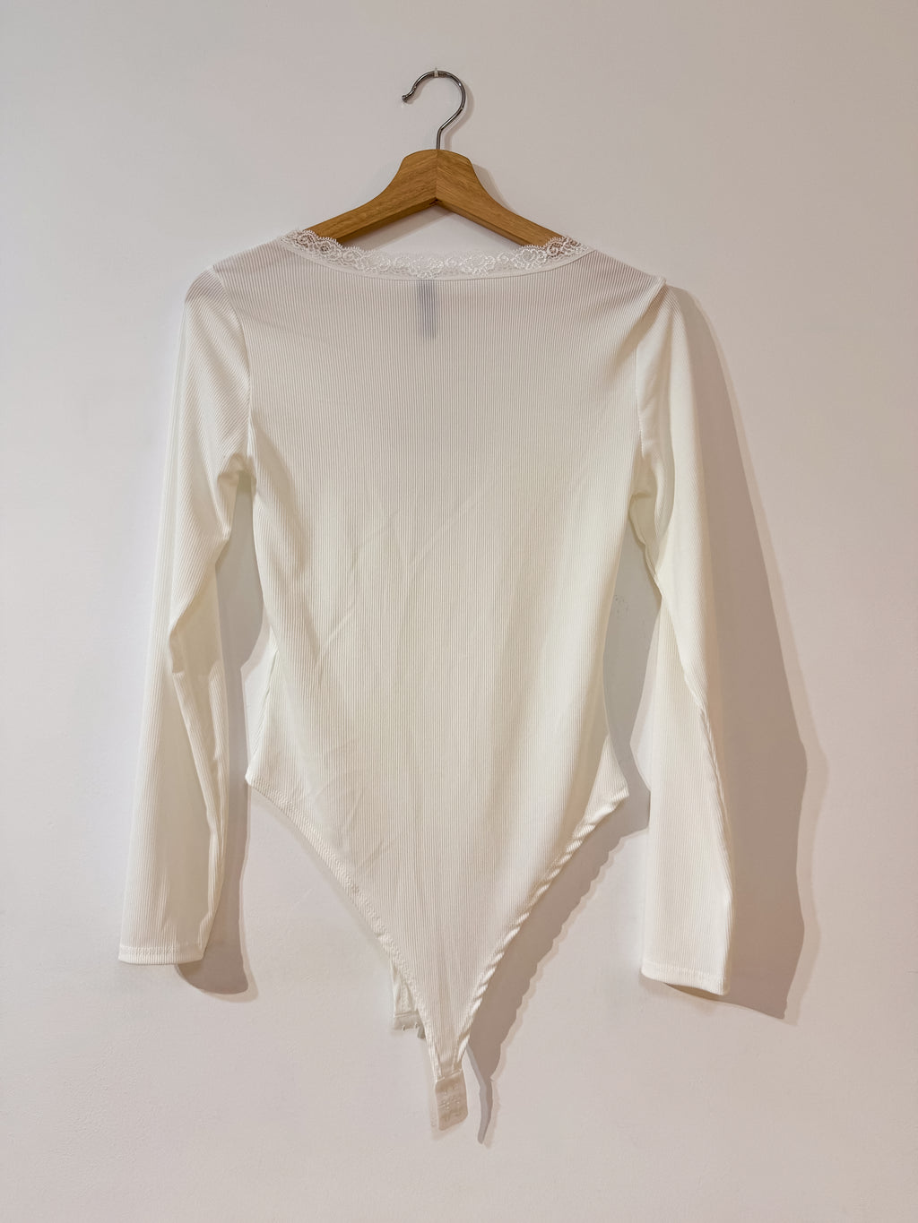 Body blanco con encaje