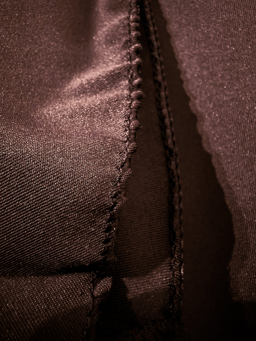 Blusa marrón de tirantes con caída