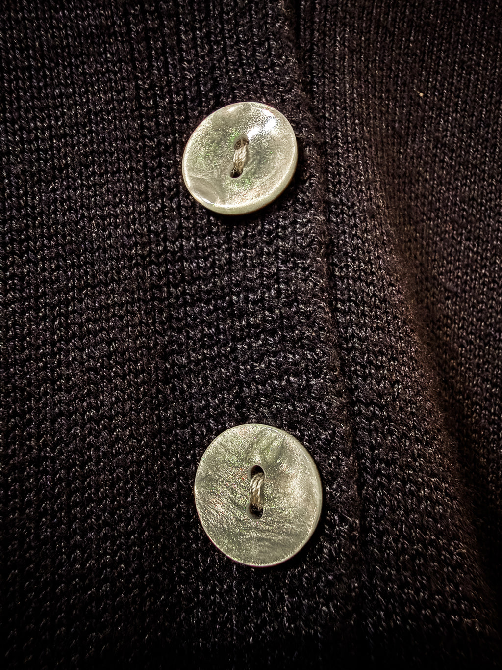 Chaleco negro de punto fino