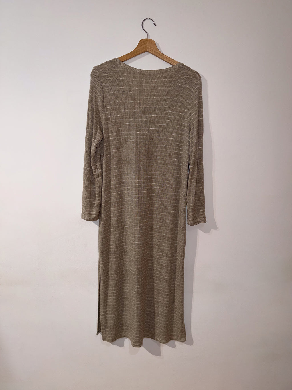 Vestido beige de canalé